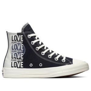 LOVE FEARLESSLY CONVERSE
